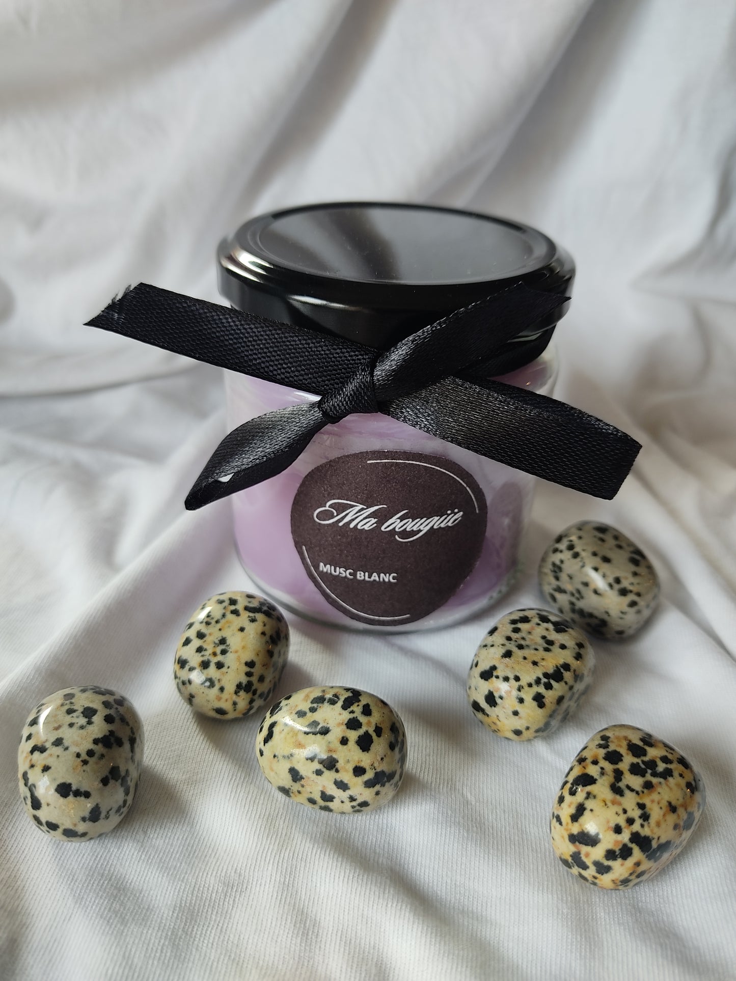 Bougie parfumé et pierre naturelle